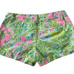 Lilly Pulitzer Coconut Jungle 3” Walsh shorts Mid rise size 4 100% cotton Photo 4