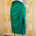 DO+BE NWT satin slit midi skirt in Kelly green size M Photo 4
