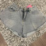 Edikted denim shorts Photo 2