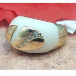 Camille Lucie NWT Gold Tone And White Ladies Ring Size 8 Rhinestones Photo 0