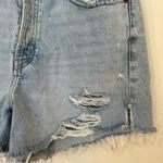 ZARA  High Waist Denim Short Light Waist Distressed Size 8 Beach Travel Photo 4