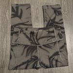 Under Armour  Women Compression 
Tights Pants Gray/Black Size Medium Photo 2