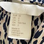 H&M Sleeveless High Low Animal Print Blouse Black Cream Size 2 Notched V Neck Photo 4
