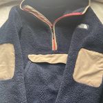 The North Face Campshire Pullover Hoodie Photo 1