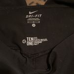 GUC  Pants NIKE Training Capri LEGEND Regular Fit Black Women’s Size M Photo 5