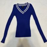 Royal Blue V Photo 0