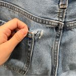 Old Navy Distressed Dad Denim Jean Shorts 5” Women’s Size 4 Photo 3