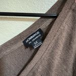 HOMAGE Brown V Photo 5