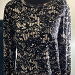 EXPRESS Women’s‎  Lace Jacquard Fitted Crew Neck Sweater Black White Size XL Photo 0