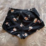 Kimchi Blue  Black Floral Butterfly Wrap Tie Linen Women’s Shorts Sz 0 EUC Photo 4