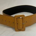 Yellow crocodile patent leather wide belt woman’s size S/M Photo 0