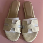 Crown & Ivy  flats  Photo 0