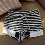 None Chic High Waist Black and White Striped Women's Shorts Photo 0