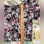 Rewind  juniors sz large short puff sleeve top Floral Black Crop Top square neck Photo 6