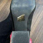 Pretty Little Thing  pointed Boots Photo 6