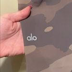 Alo Yoga Womens  Putty Camo High Rise Vapor Leggings Photo 4