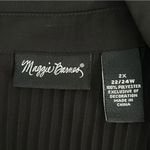 Maggie Barnes  Womens Oversized Top Size 2X Stretch Accordion Pleat Romantic Goth Photo 10