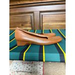 Trotters Light Leather Brown Low Heel Dress Shoes Women's Size 10 Work Career Photo 8