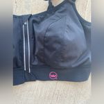 SheFit  Ultimate Sports Bra Black, 4 Luxe Photo 2