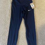 Nike Navy leggings  Photo 1