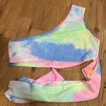 SheIn One shoulder tie dye crop top with wrap around tie Photo 1