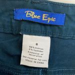 Adidas Capri yoga pants. Size Medium. Black Photo 2