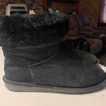 BEARPAW Women’s Size 9 Black Abby Suede Ankle Boots Photo 0