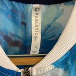Fabletics Blue Floral Print Atlanta Jacket. Size Medium. EUC Photo 2
