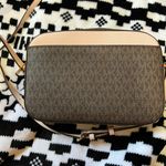 Michael Kors Chain Crossbody Bag Photo 3