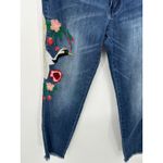 KanCan Jeans Women 11/29 Blue Floral Bird Embroidered Medium Wash Denim Raw Hem Photo 2