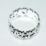 Source Unknown NWOT Art Deco Web Daisy Filigree Silver Tone Metal Size 7 Casual Y2K Trendy Ring Photo 2