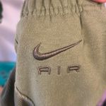 Nike Green Joggers Photo 4