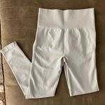 Amazon Leggings Photo 4