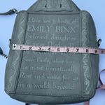 Lounge Fly Gray Backpack with Rounded Top and Embossed Design Photo 7