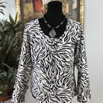 Westbound Women’s Large Zebra Print Top Long Sleeve Animal Print Blouse Stretch Photo 0