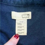 Levi's Levi’s denim blue midi button up dress in size small Photo 4