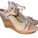 Jessica Simpson  Women’s Patent Strappy Cork Wedges Tan Size 10 NWOT 5” Heel Photo 2