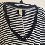 We The Free  Striped V-neck Distressed Asymmetrical Stretchy T-shirt EUC Sz Sm Photo 3