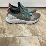 Nike React Phantom Run Flyknit 2 Women’s 7 running shoes Photo 1