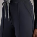 FIGS  High Waisted Piedra FORMx Straight Leg Scrub Pant in Navy, Size Large Photo 1