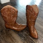 Brown Western Cowboy Boots Size 9 Photo 0