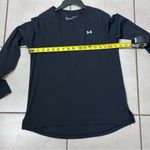 Under Armour  Women Black Long Sleeve Loose T-shirt Size Small. Photo 6