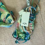 Billabong Rides & Tides Floral bikini top NWT Photo 12