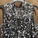 Shannon Ford NY Elegant Black & White Patterned Sleeveless Blouse, Lace, Sz XL Photo 2