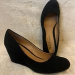 Chinese Laundry EUC ‘Nima’ Suede Wedge Heel Photo 0