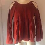 DO+BE pleated rust orange cold shoulder top Women’s Size S Small Photo 2