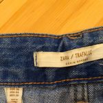 ZARA  Denim Cutoff Shorts Medium Wash Button Fly High Waist Embroidery Size 4  Photo 1