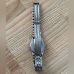 Seiko SQ Vintage Ladies Watch Light Silver Dial Stainless Bracelet Date Window Photo 10