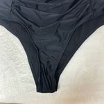 Chic Black Ruffled One Photo 4