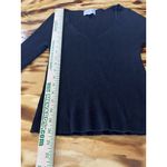 Olive + Oak‎ Women's Black Long Sleeve Pullover Knit Sweater Size Medium Classic Photo 2